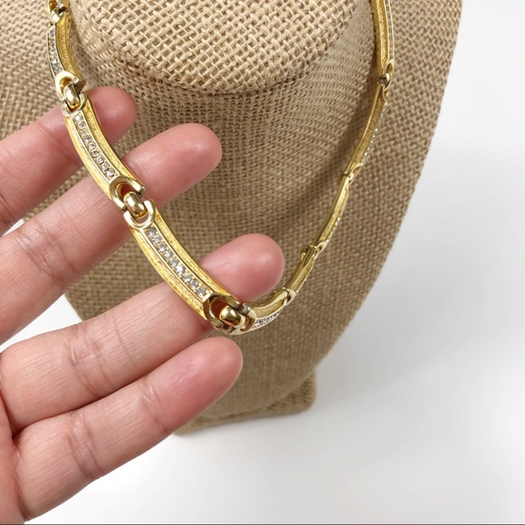CHRISTIAN DIOR GOLD TONE AND RHINESTONE NECKLACE - Picture 11 of 12
